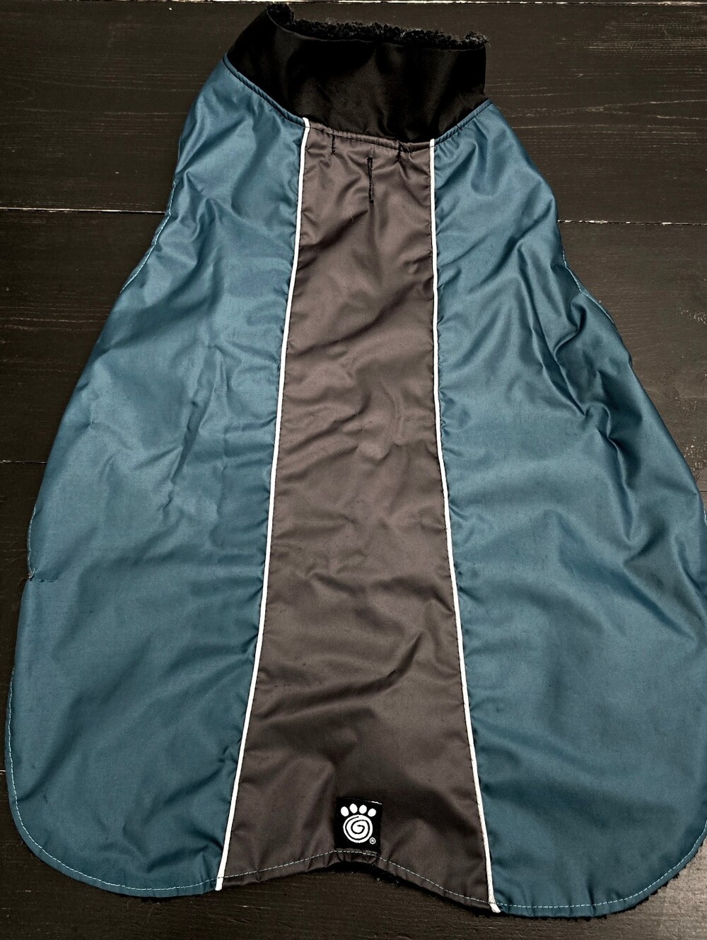 Petrageous Size Large Waterproof Vest For Pet With Fleece Inside 15.9-29.Kg